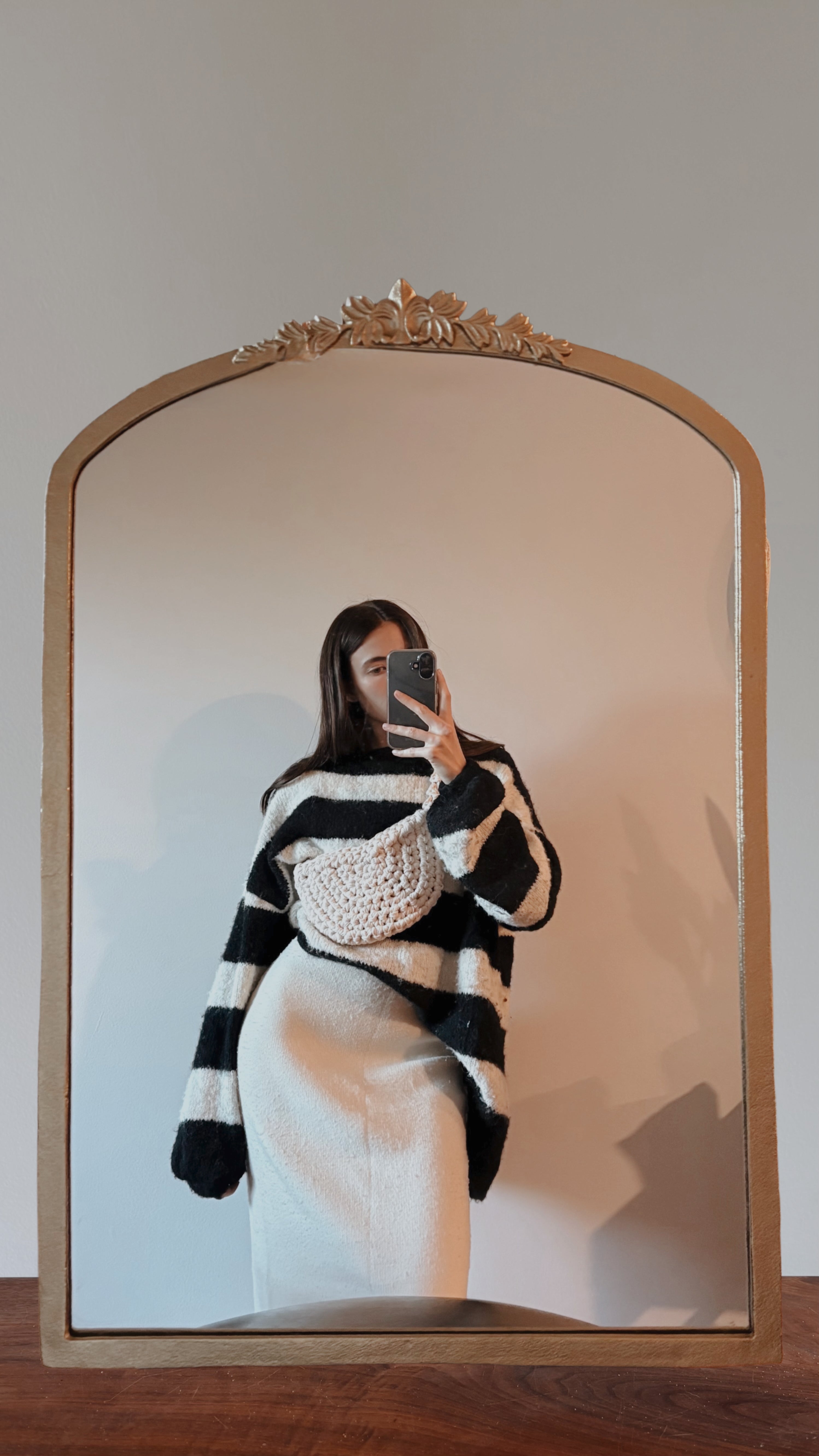 Crochet Pattern and Video Tutorial: The Moonbeam Crossbody Bag